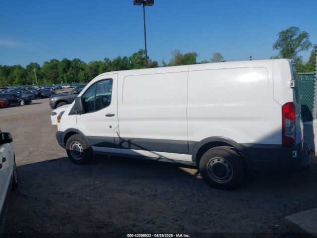 1FTYE1YM8JKB52082 Ford Transit-150