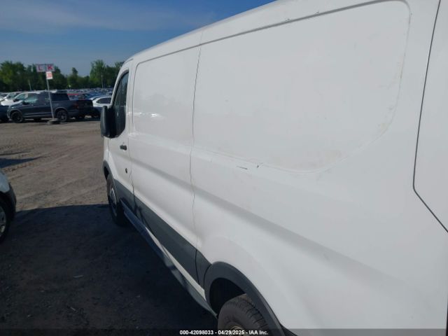 1FTYE1YM8JKB52082 Ford Transit-150
