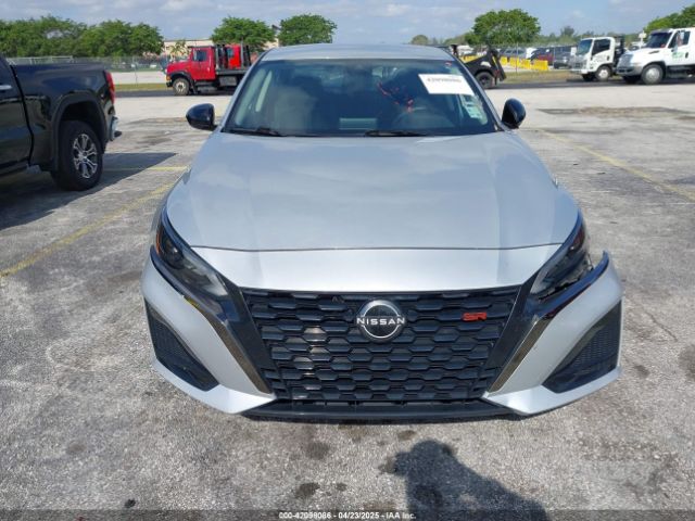 1N4BL4CV5RN370459 Nissan Altima Sr Fwd