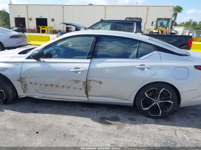 1N4BL4CV5RN370459 Nissan Altima Sr Fwd