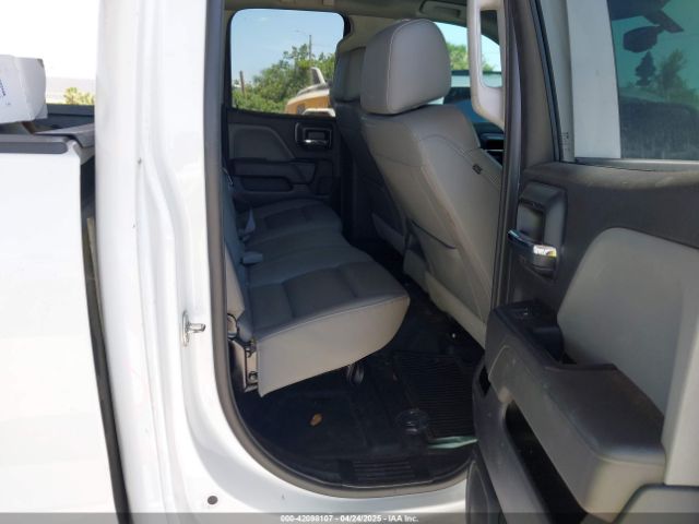 1GCVKNEC0HZ326923 Chevrolet Silverado 1500 Wt