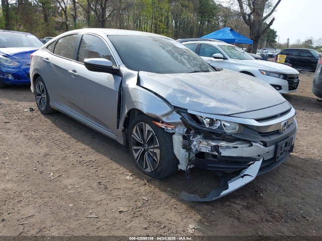 2HGFC2F5XJH573938 Honda Civic Lx