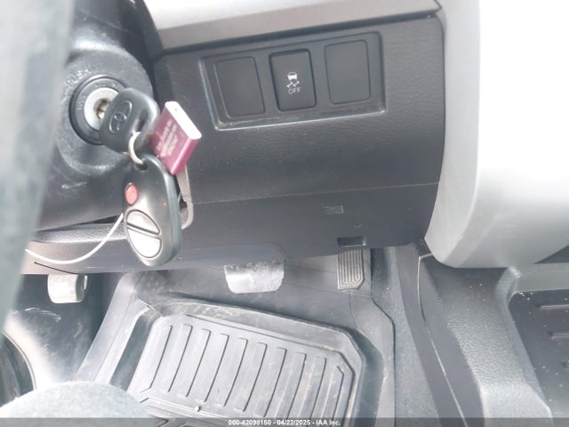 5TFEM5F1XGX096468 Toyota Tundra Sr5 4.6l V8