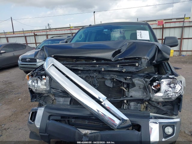 5TFEM5F1XGX096468 Toyota Tundra Sr5 4.6l V8