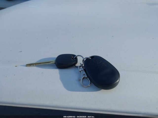 5TDKK3DC5FS577945 Toyota Sienna Le 8 Passenger
