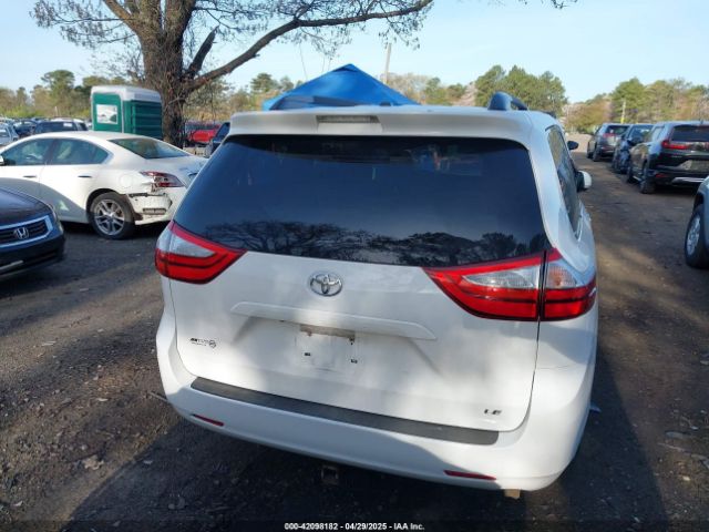 5TDKK3DC5FS577945 Toyota Sienna Le 8 Passenger