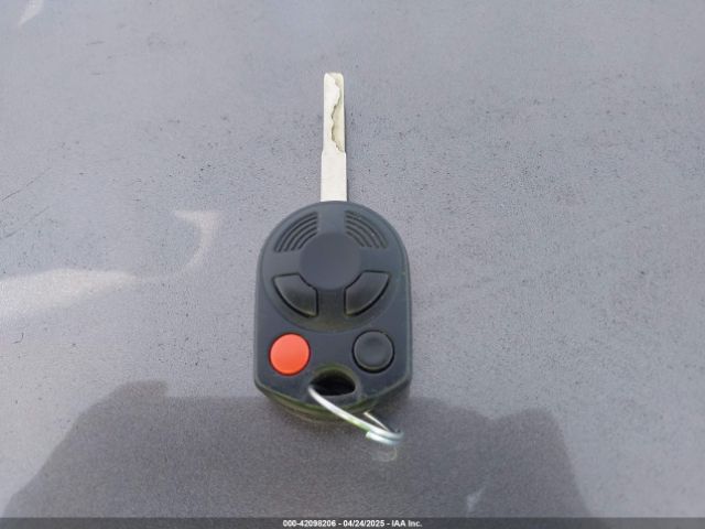 1FMCU0GX3GUA29026 Ford ESCAPE SE