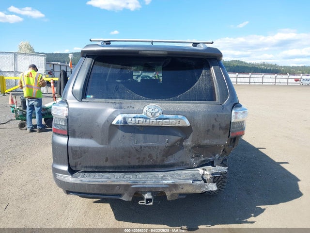 JTEBU5JR4K5676153 Toyota 4RUNNER SR5