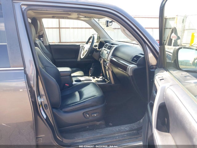 JTEBU5JR4K5676153 Toyota 4RUNNER SR5
