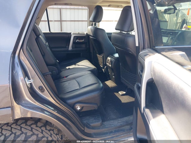 JTEBU5JR4K5676153 Toyota 4RUNNER SR5