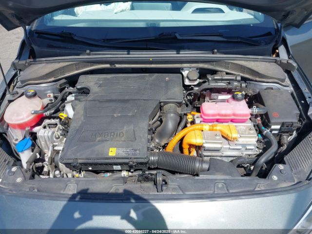 KMHC65LC0LU235313 Hyundai Ioniq Hybrid Blue