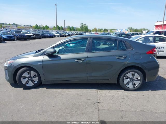 KMHC65LC0LU235313 Hyundai Ioniq Hybrid Blue