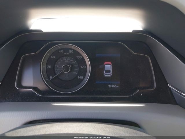 KMHC65LC0LU235313 Hyundai Ioniq Hybrid Blue