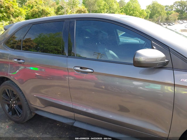 2FMPK4J96MBA64797 Ford Edge St-line