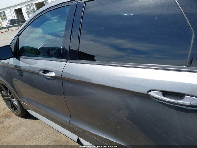 2FMPK4J96MBA64797 Ford Edge St-line