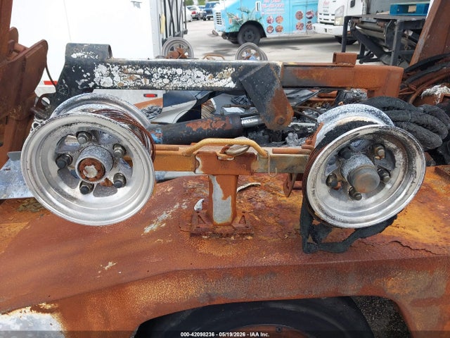 Aukcja sprzedaży 2001 Gmc Sierra 3500 Chassis Sl, vin: 1GDJC34U31F108987, numer aukcji: 42098236