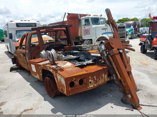 Aukcja sprzedaży 2001 Gmc Sierra 3500 Chassis Sl, vin: 1GDJC34U31F108987, numer aukcji: 42098236