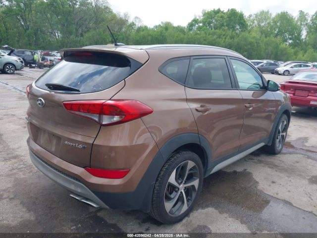 KM8J33A29HU389413 Hyundai Tucson Sport