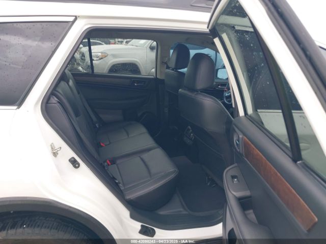 4S4BSANCXH3363276 Subaru Outback 2.5i Limited
