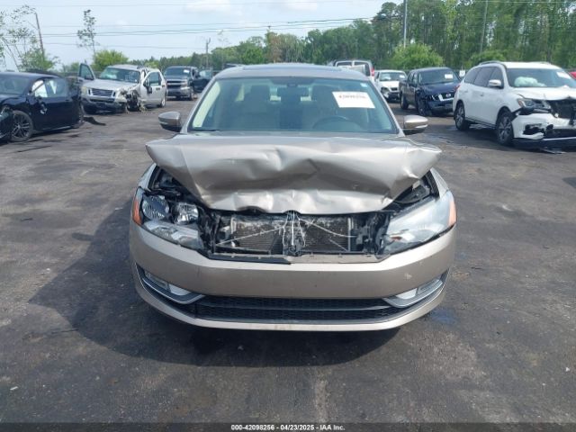 1VWCV7A33FC025205 Volkswagen Passat 2.0l Tdi Sel Premium