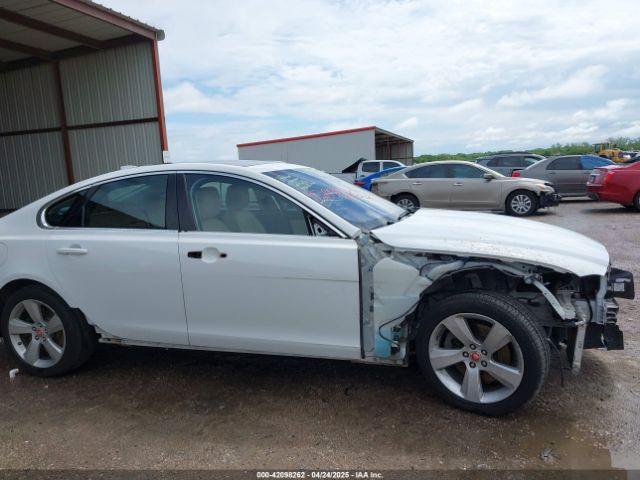 2018 JAGUAR XF SAJBS4FX7JCY54936 Photo 5