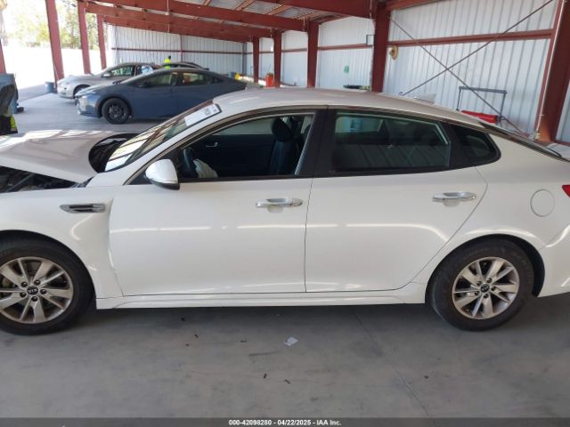 5XXGT4L37JG199258 KIA Optima Lx