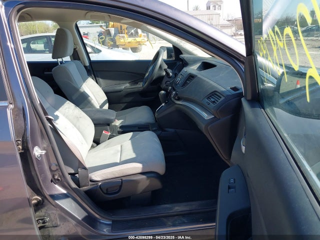 2HKRM3H31FH557779 Honda CR-V LX