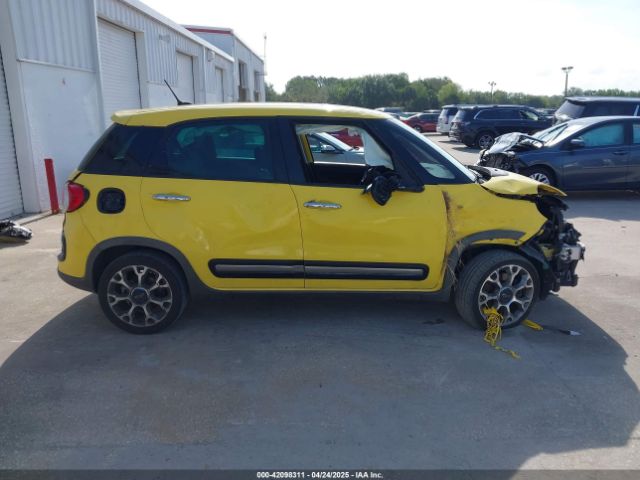 ZFBCFADH8FZ031182 Fiat 500L TREKKING