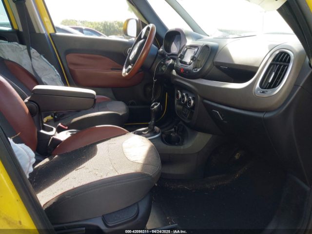 ZFBCFADH8FZ031182 Fiat 500L TREKKING