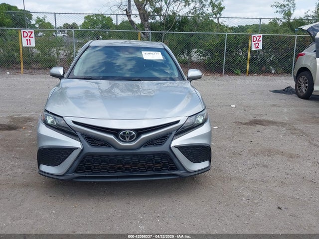 4T1G11AK8MU548808 Toyota CAMRY SE