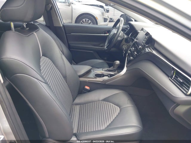 4T1G11AK8MU548808 Toyota CAMRY SE