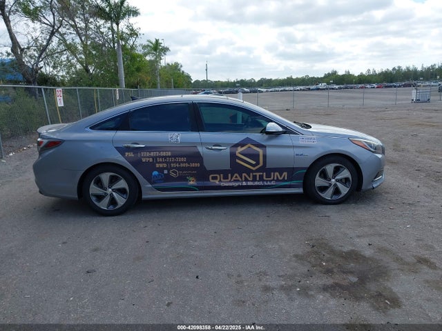 KMHE34L19GA020725 Hyundai Sonata Hybrid Limited