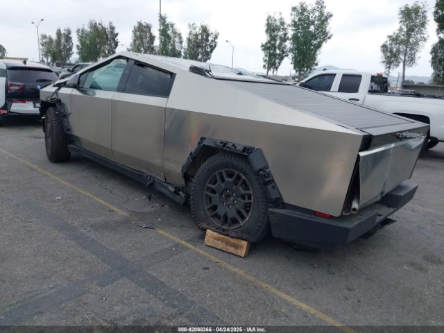 7G2CEHED9RA017042 Tesla Cybertruck All-wheel Drive