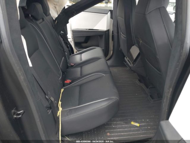 7G2CEHED9RA017042 Tesla Cybertruck All-wheel Drive