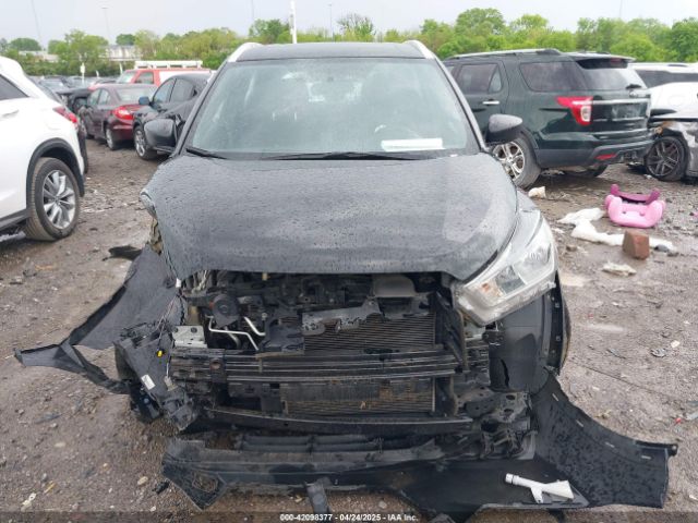 3N1CP5CU1KL505929 Nissan KICKS S