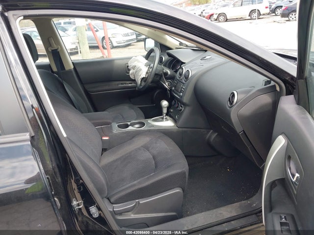 JN8AS5MV1FW761809 Nissan Rogue Select S