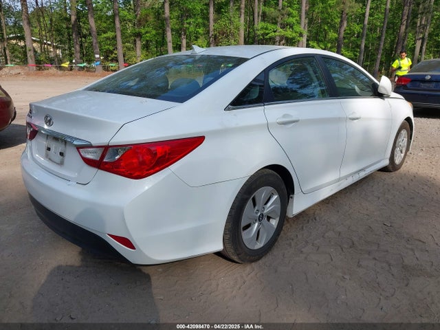 5NPEB4AC6EH812820 Hyundai SONATA GLS