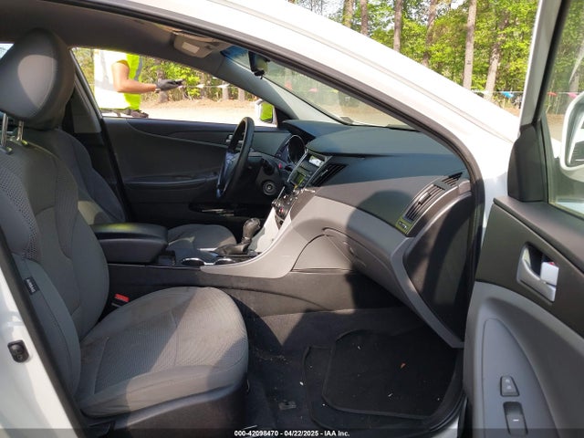 5NPEB4AC6EH812820 Hyundai SONATA GLS