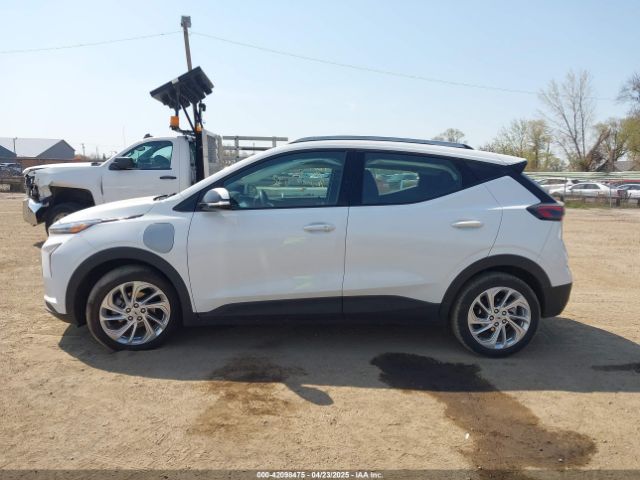 1G1FY6S06P4144022 Chevrolet Bolt Euv Fwd Lt