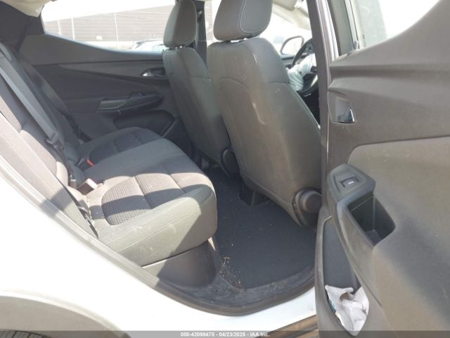1G1FY6S06P4144022 Chevrolet Bolt Euv Fwd Lt