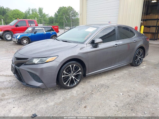 4T1B11HK0JU505320 Toyota CAMRY SE