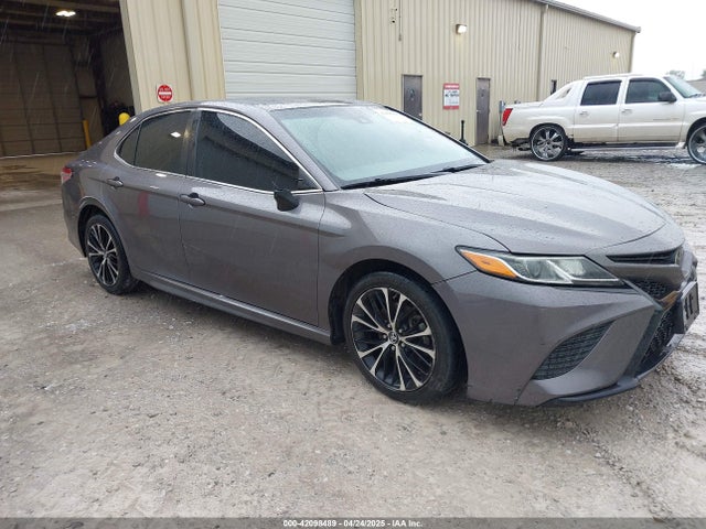 4T1B11HK0JU505320 Toyota CAMRY SE