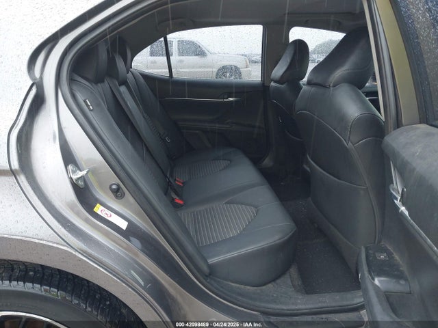 4T1B11HK0JU505320 Toyota CAMRY SE