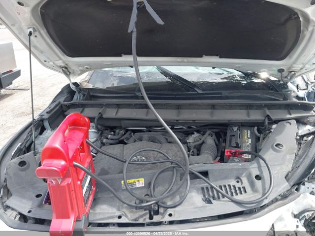5TDBZRBH9MS546806 Toyota Highlander Le