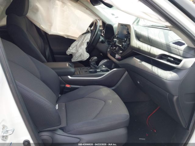 5TDBZRBH9MS546806 Toyota Highlander Le