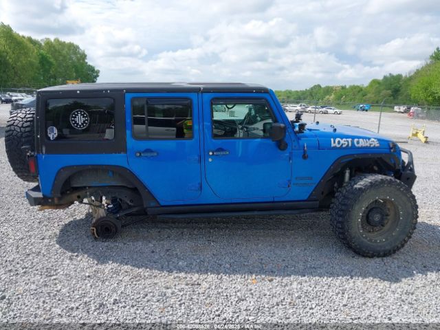 1C4BJWDG0GL252033 Jeep Wrangler Unlimited Sport