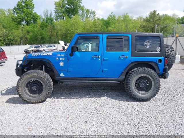 1C4BJWDG0GL252033 Jeep Wrangler Unlimited Sport