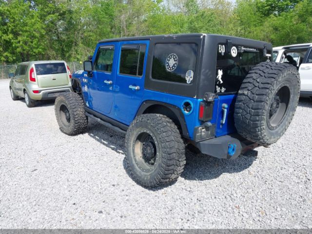 1C4BJWDG0GL252033 Jeep Wrangler Unlimited Sport