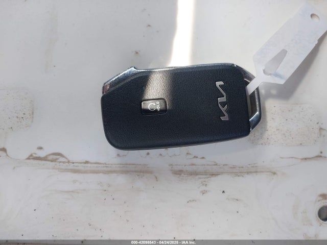 3KPF54ADXNE430556 KIA mpi nu