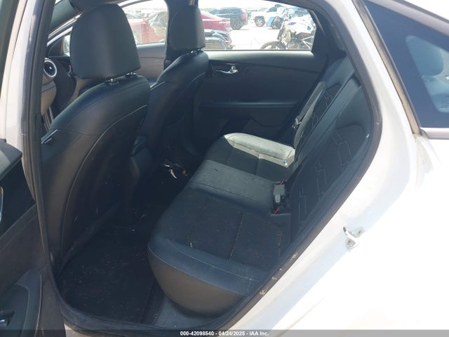 3KPF54ADXNE430556 KIA mpi nu